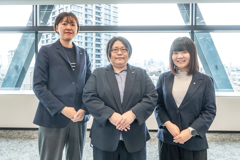 賃貸経理課集合写真