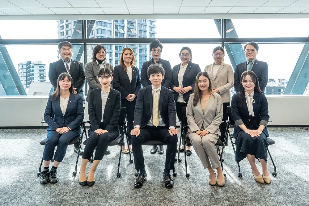 バイリンガルチーム集合写真