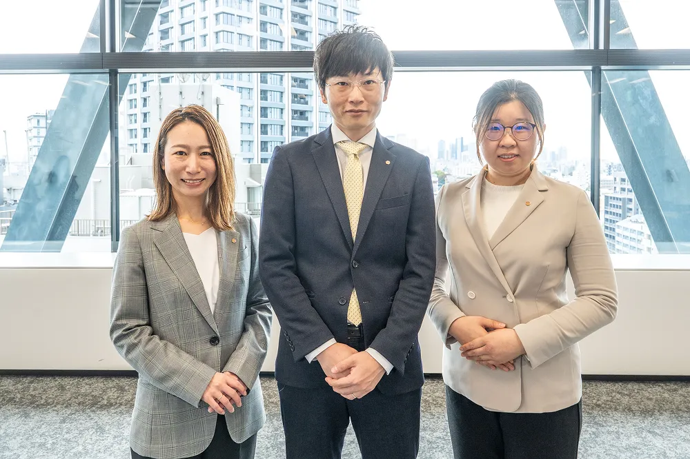 受託営業課集合写真