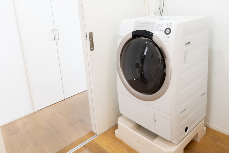 洗濯機置き場を室内に設置！費用と賃貸オーナーのメリットを解説